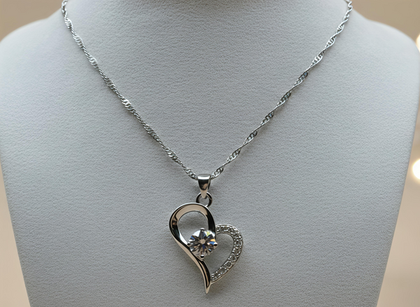 Elegant Heart Pendant Necklace (92.5 Sterling Silver)