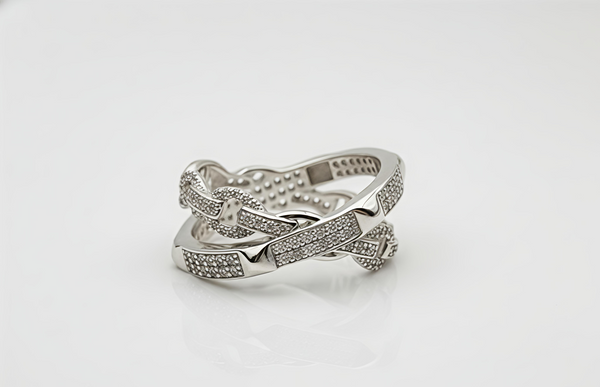 Elegant Sterling Silver Criss-Cross Ring