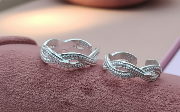 Orisil Jewels™ Braided Infinity Silver Toe Rings