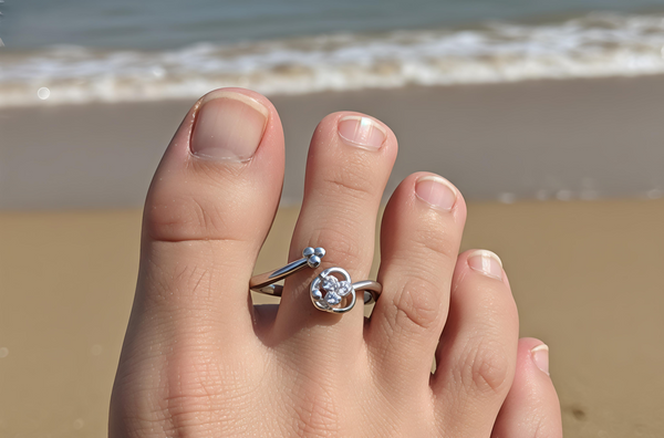 Elegant Sparkling Adjustable Toe Rings (Bichhiya)