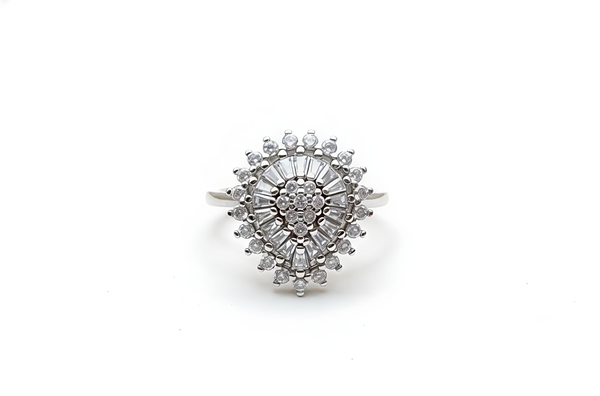 Exquisite Diamond-Style Sunburst Statement Ring in White Gold Finish