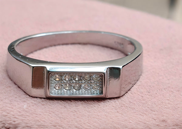 92.5 Sterling Silver Classic Rectangular Gents Ring