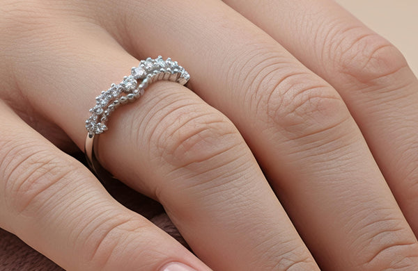 Exquisite 925 Sterling Silver Chevron Lace Ring