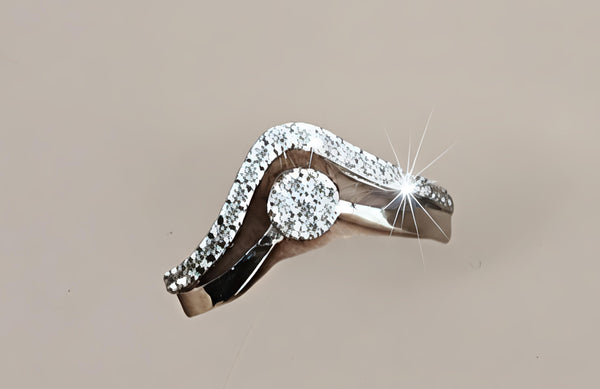Elegant V-Shaped Crown Sterling Silver Ring