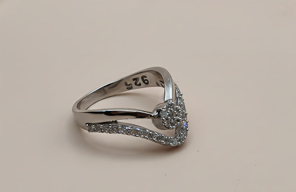 Elegant V-Shaped Crown Sterling Silver Ring