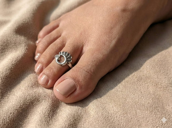 Peacock Shape German Silver Adjustable Toe Ring