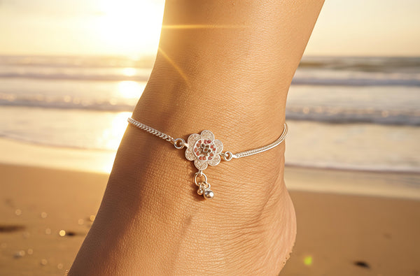 Exquisite 92.5 Sterling Silver Floral Charm Anklet 💎✨